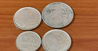 Bank of Ghana warns traders, transport operators against rejecting cedi coins