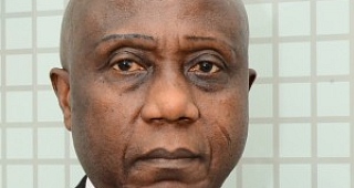 Dollarise Ghana’s economy to curb Cedi depreciation — Dr Kwakye suggests 